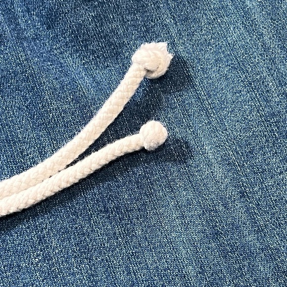 Aerie Denim Drawstring Shorts with Frayed Hem size small - Picture 3 of 6